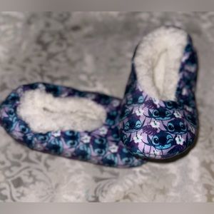 Kids OSFM Stitch Slippers.